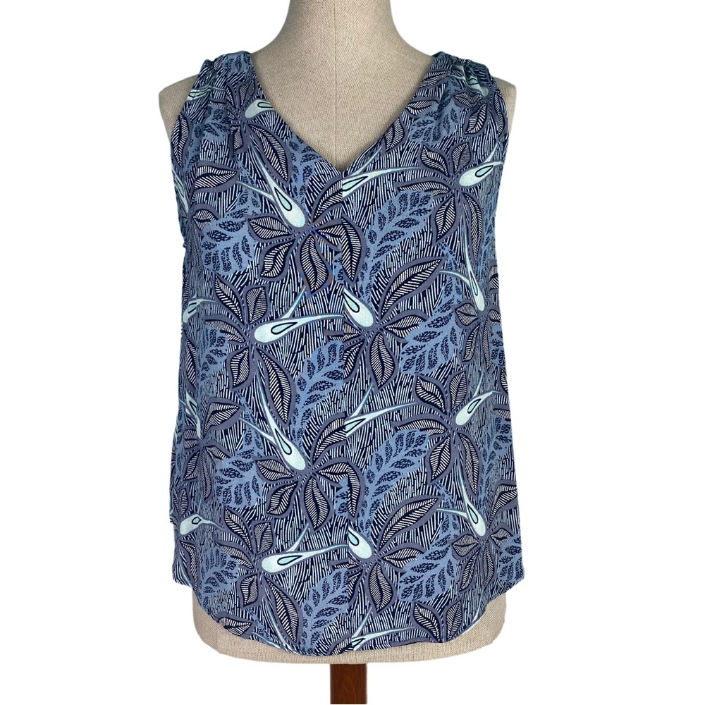 Ann Taylor Loft Sleeveless V-neck Top